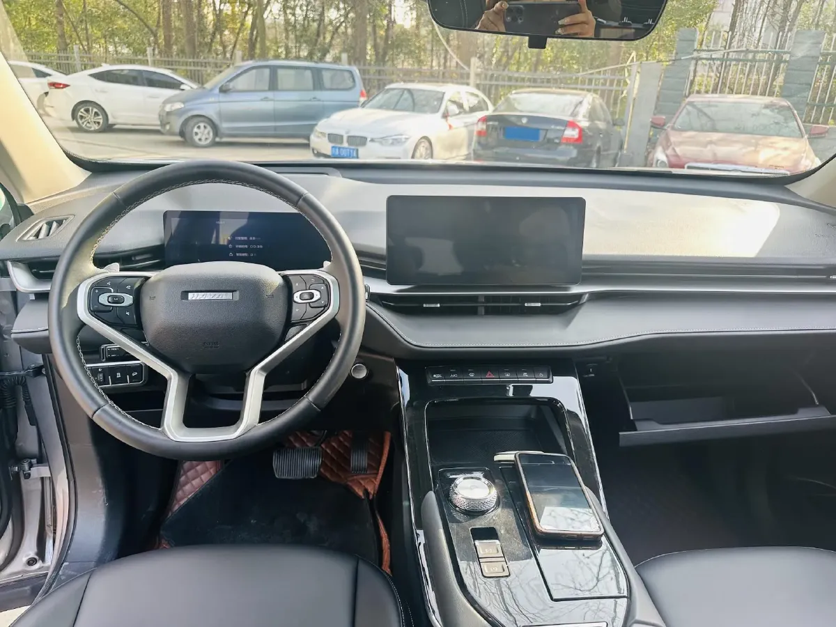 2021 Haval H6 2.0T 211HP L4 7DCT,autocango,china used car exporter,china ev exporter,chinese used car exporter,chinese used ev exporter