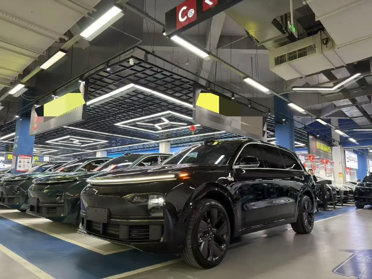 2022 Li L9 Range Extended 154HP REEV 42.6KWH