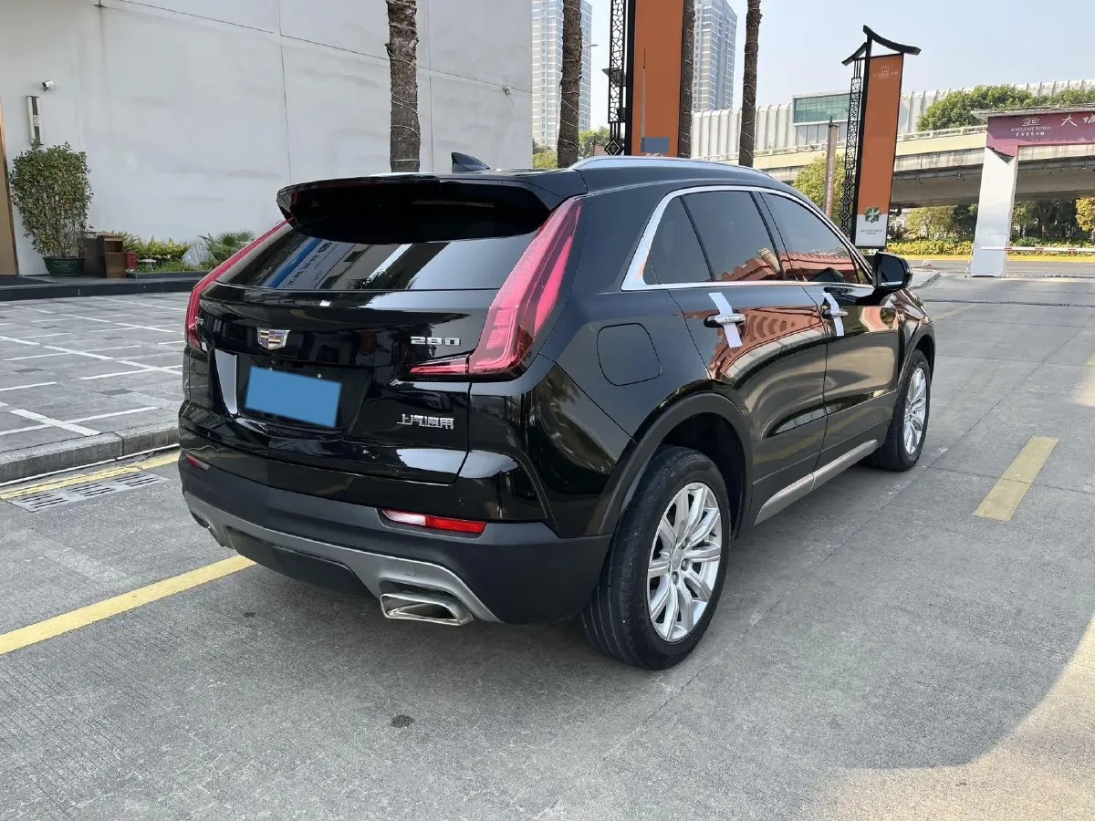 2021 Cadillac XT4 2.0T 237HP L4 9AT,autocango,china used car exporter,china ev exporter,chinese used car exporter,chinese used ev exporter