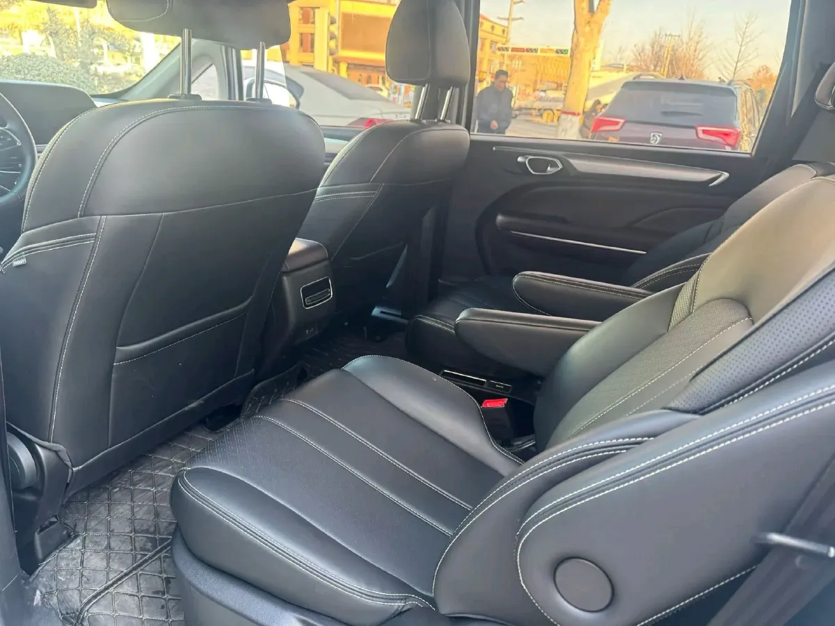 2021 GAC Trumpchi M6 1.5T 169HP L4 7DCT,autocango,china used car exporter,china ev exporter,chinese used car exporter,chinese used ev exporter