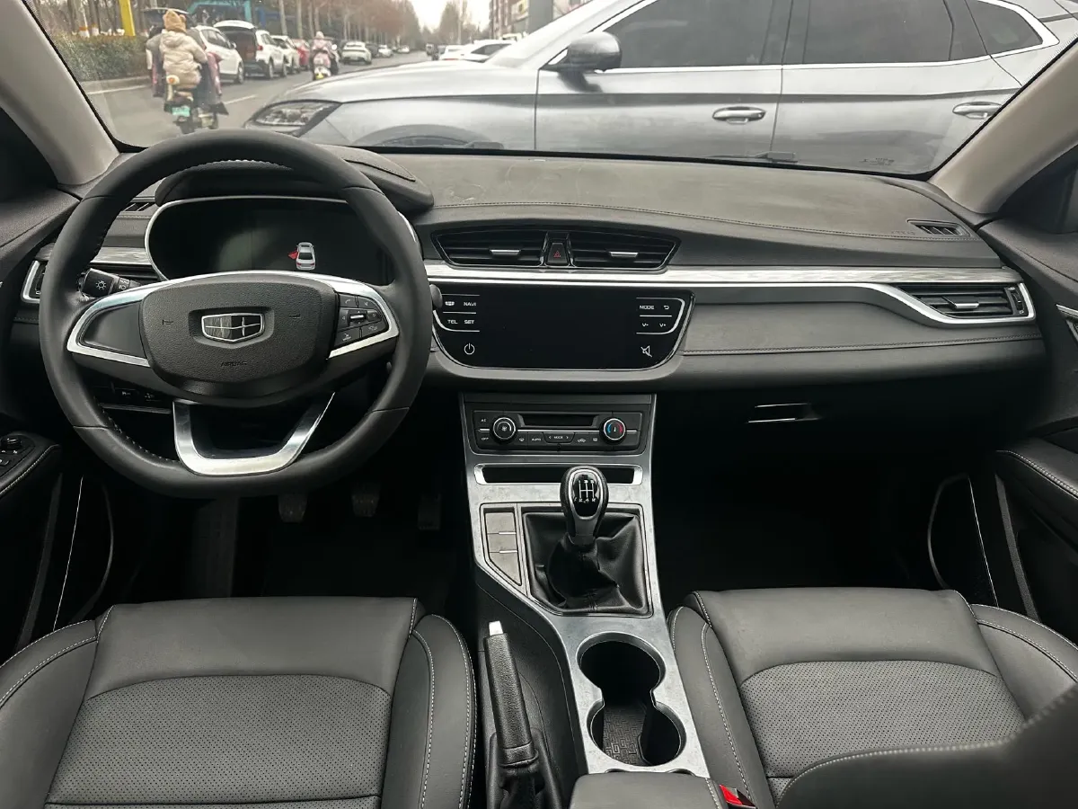 2019 Geely Emgrand 1.5L 109HP L4 5MT,autocango,china used car exporter,china ev exporter,chinese used car exporter,chinese used ev exporter