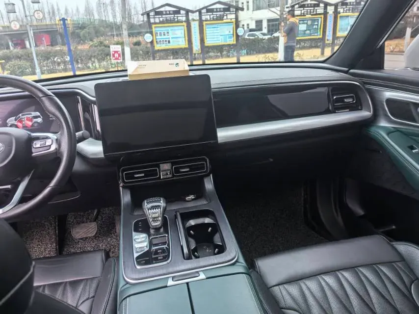 2022 GAC Trumpchi GS8 2.0T 252HP L4 8AT,autocango,china used car exporter,china ev exporter,chinese used car exporter,chinese used ev exporter