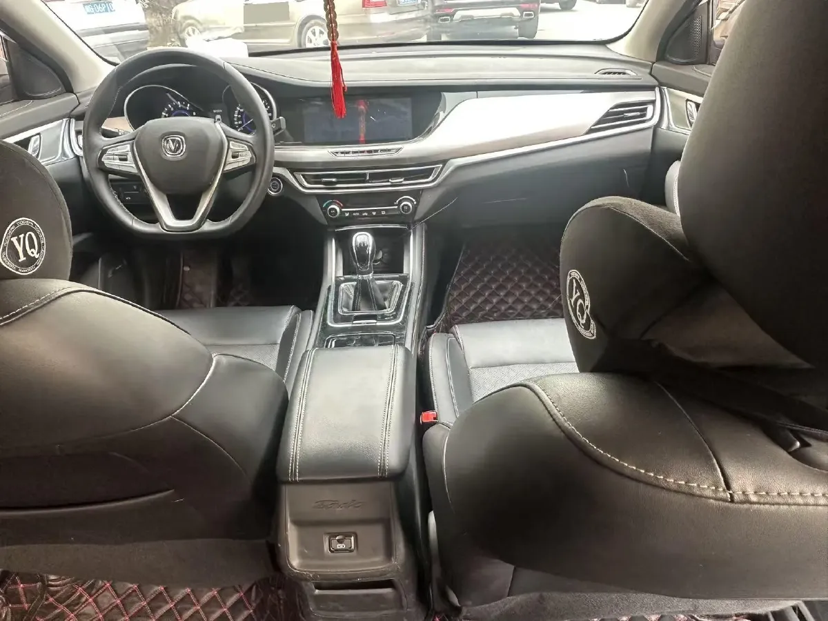 2019 ChangAn Eado 1.6L 128HP L4 5MT,autocango,china used car exporter,china ev exporter,chinese used car exporter,chinese used ev exporter