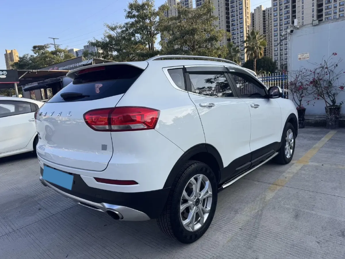 2018 Haval H2s 1.5T 150HP L4 7DCT,autocango,china used car exporter,china ev exporter,chinese used car exporter,chinese used ev exporter
