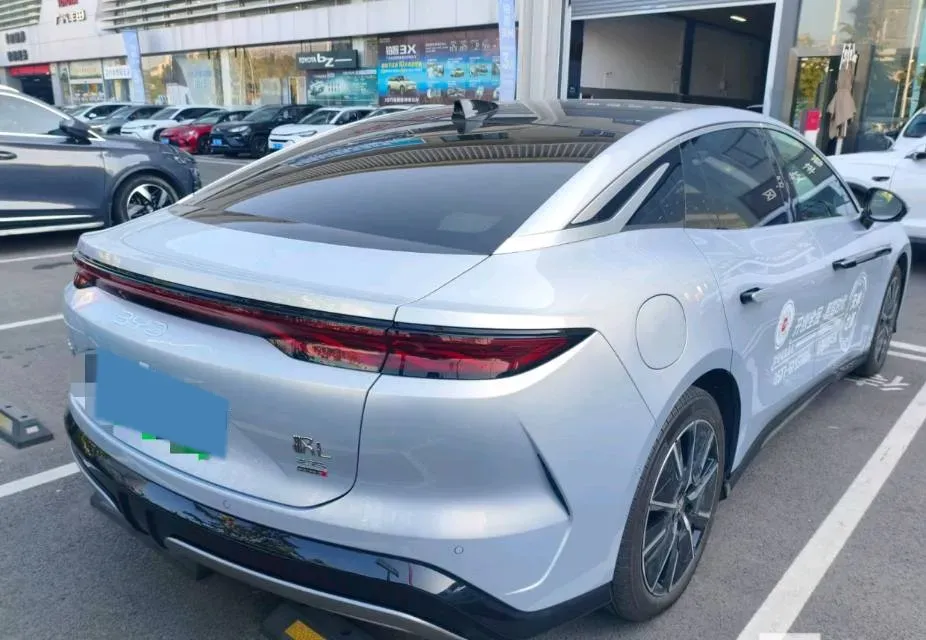 2025 BYD HanL BEV,autocango,china used car exporter,china ev exporter,chinese used car exporter,chinese used ev exporter