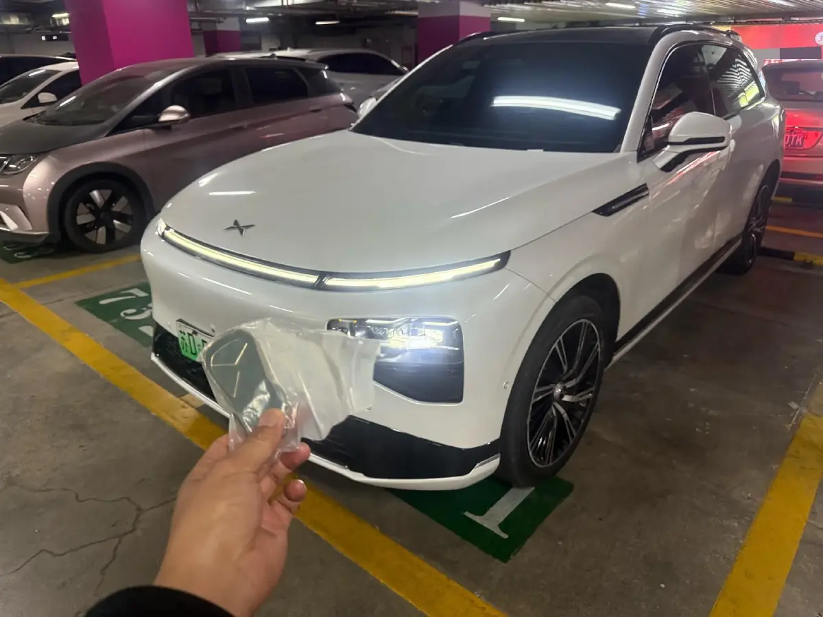 2022 Xpeng G9 BEV 78.2KWH