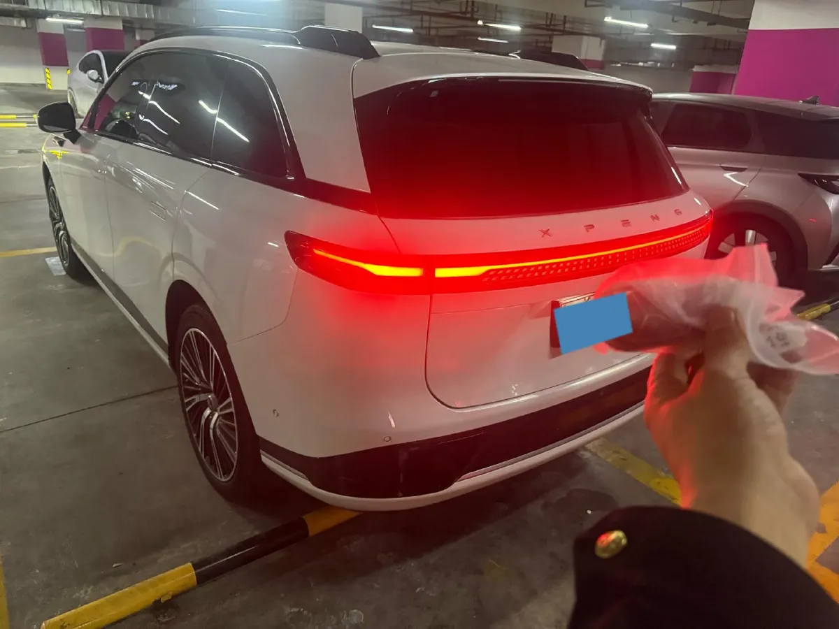 2022 Xpeng G9 BEV 78.2KWH,autocango,china used car exporter,china ev exporter,chinese used car exporter,chinese used ev exporter