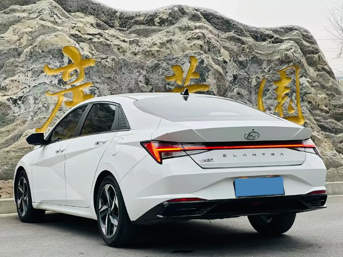 2022 Hyundai Elantra 1.5L 115HP L4 CVT,autocango,china used car exporter,china ev exporter,chinese used car exporter,chinese used ev exporter