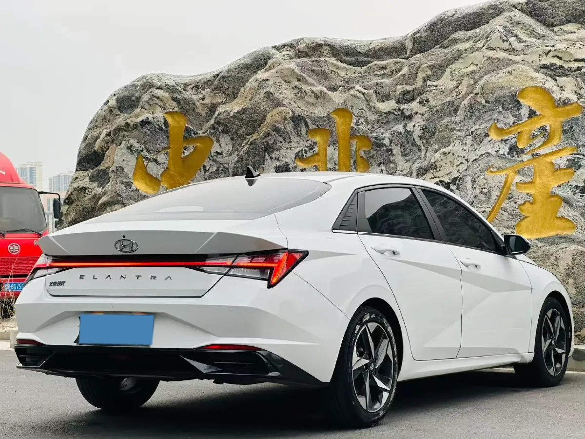 2022 Hyundai Elantra 1.5L 115HP L4 CVT,autocango,china used car exporter,china ev exporter,chinese used car exporter,chinese used ev exporter