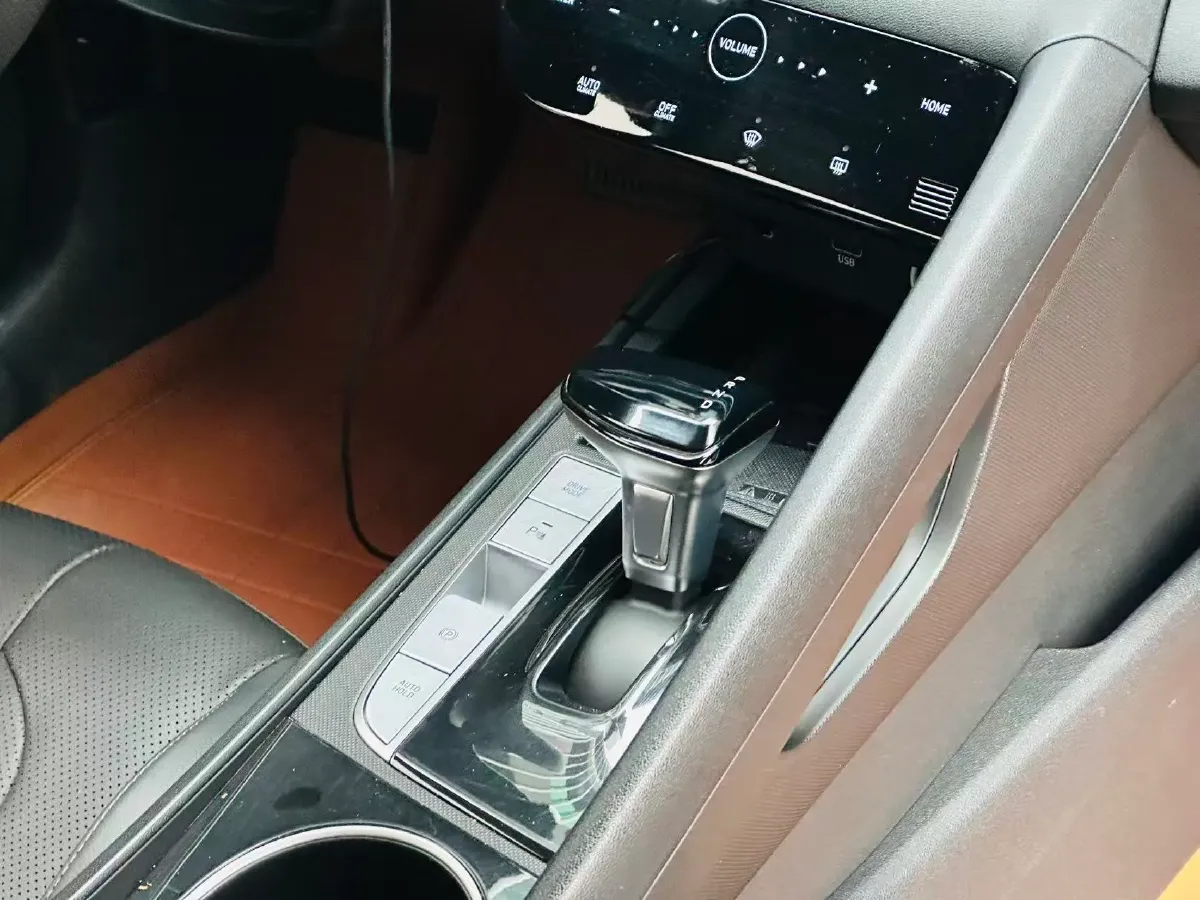 2022 Hyundai Elantra 1.5L 115HP L4 CVT,autocango,china used car exporter,china ev exporter,chinese used car exporter,chinese used ev exporter