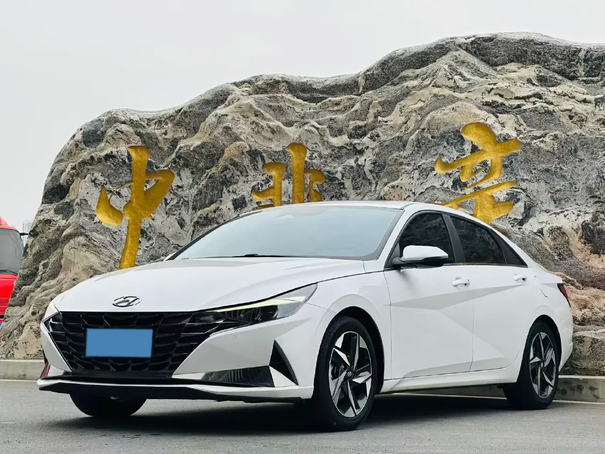 2022 Hyundai Elantra 1.5L 115HP L4 CVT,autocango,china used car exporter,china ev exporter,chinese used car exporter,chinese used ev exporter