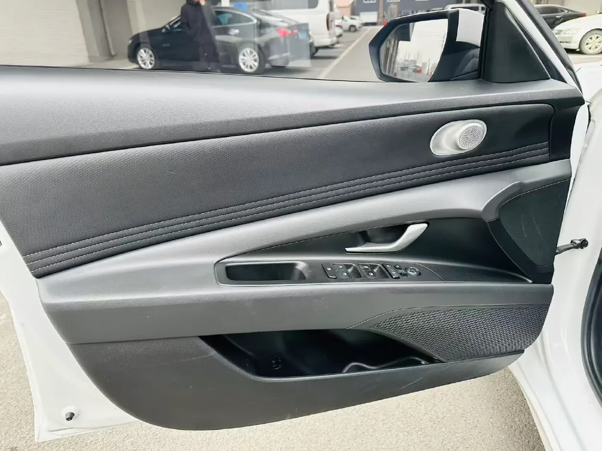 2022 Hyundai Elantra 1.5L 115HP L4 CVT,autocango,china used car exporter,china ev exporter,chinese used car exporter,chinese used ev exporter