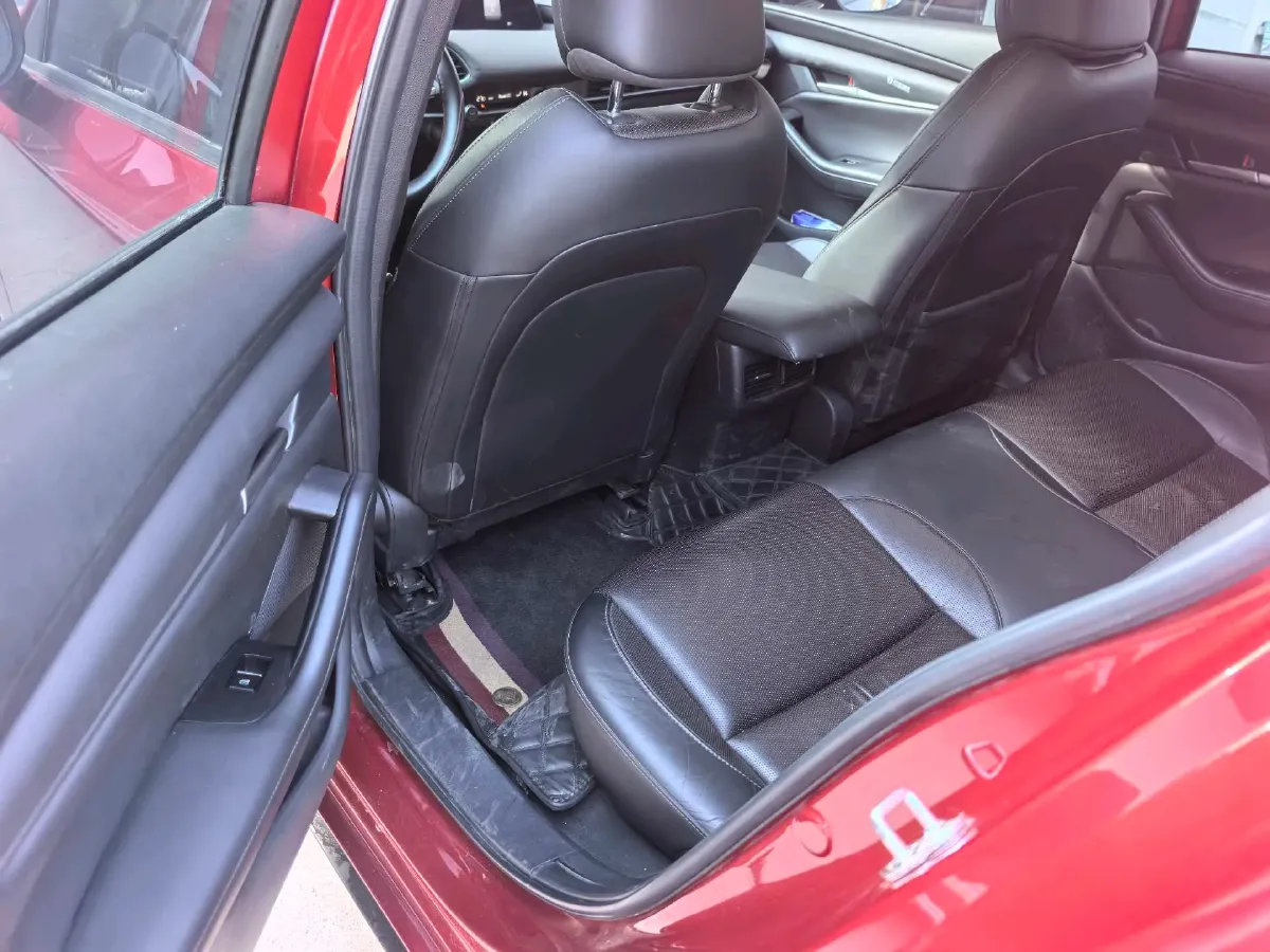 2020 Mazda 3 Axela 1.5L 117HP L4 6AT,autocango,china used car exporter,china ev exporter,chinese used car exporter,chinese used ev exporter