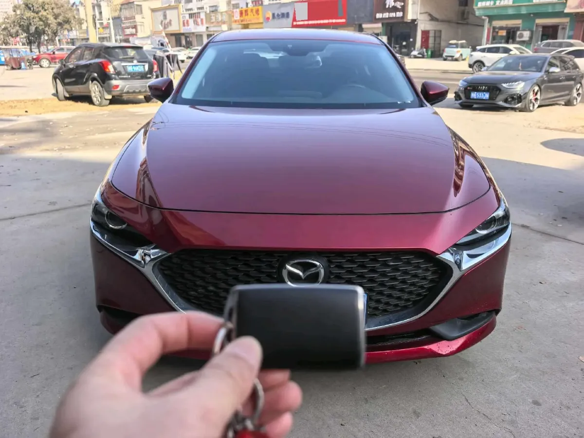 2020 Mazda 3 Axela 1.5L 117HP L4 6AT,autocango,china used car exporter,china ev exporter,chinese used car exporter,chinese used ev exporter