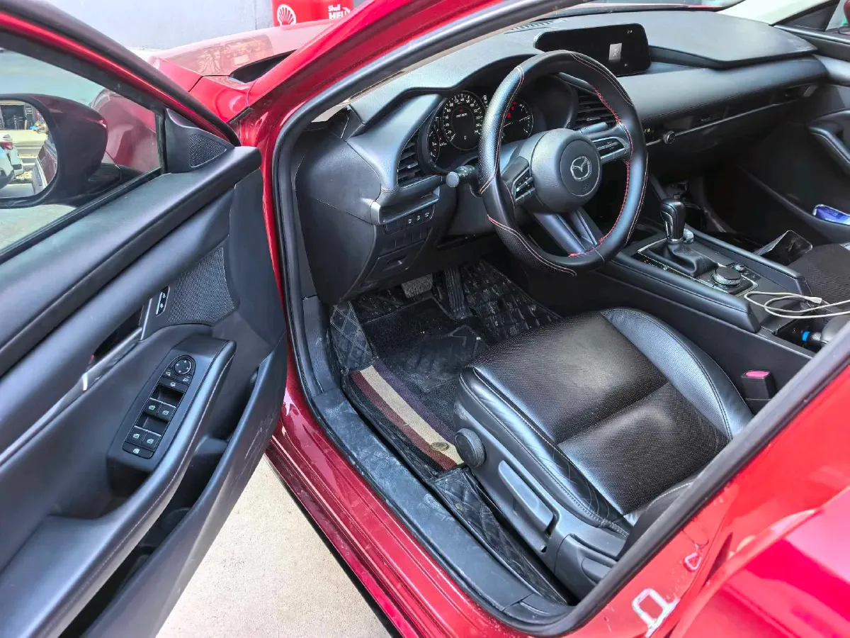 2020 Mazda 3 Axela 1.5L 117HP L4 6AT,autocango,china used car exporter,china ev exporter,chinese used car exporter,chinese used ev exporter