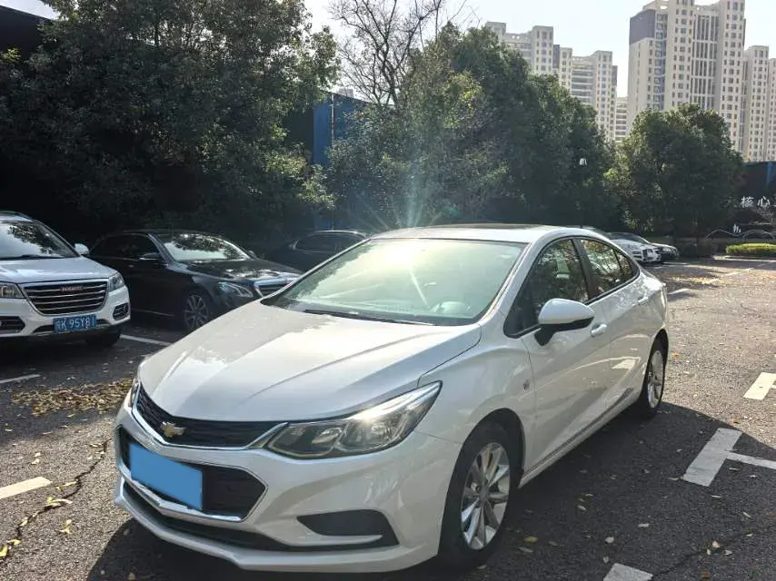 2018 Chevrolet Cruze 1.5L 114HP L4 6AT