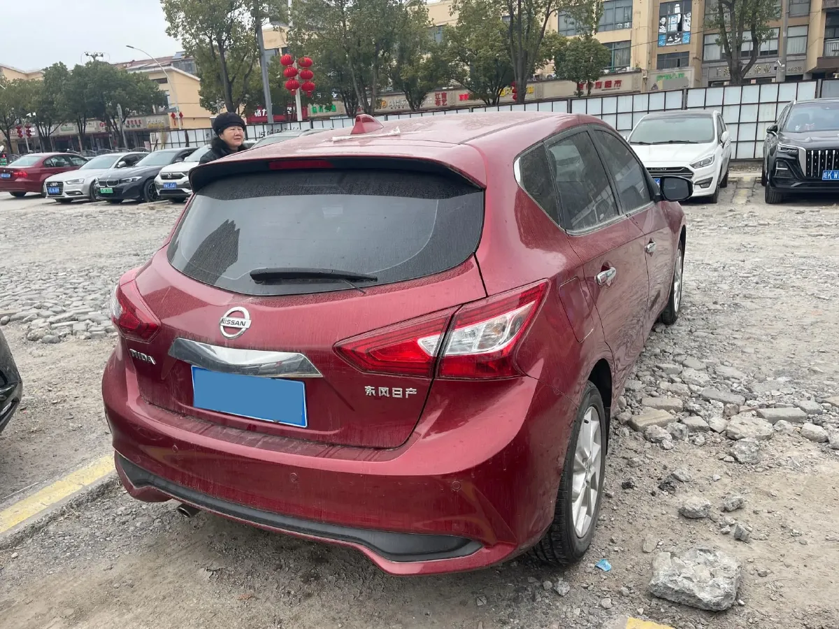 2021 Nissan Tiida 1.6L 122HP L4 CVT,autocango,china used car exporter,china ev exporter,chinese used car exporter,chinese used ev exporter