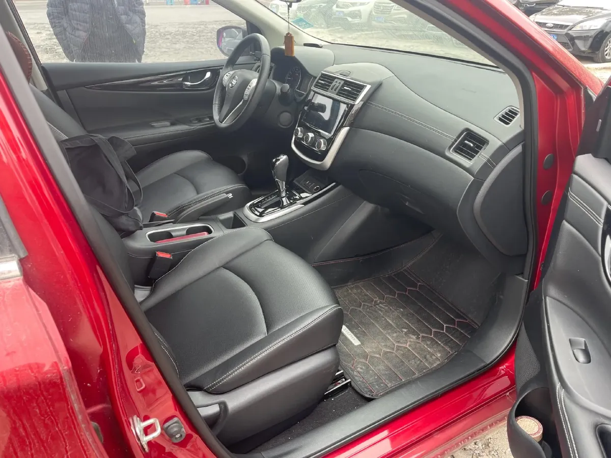 2021 Nissan Tiida 1.6L 122HP L4 CVT,autocango,china used car exporter,china ev exporter,chinese used car exporter,chinese used ev exporter