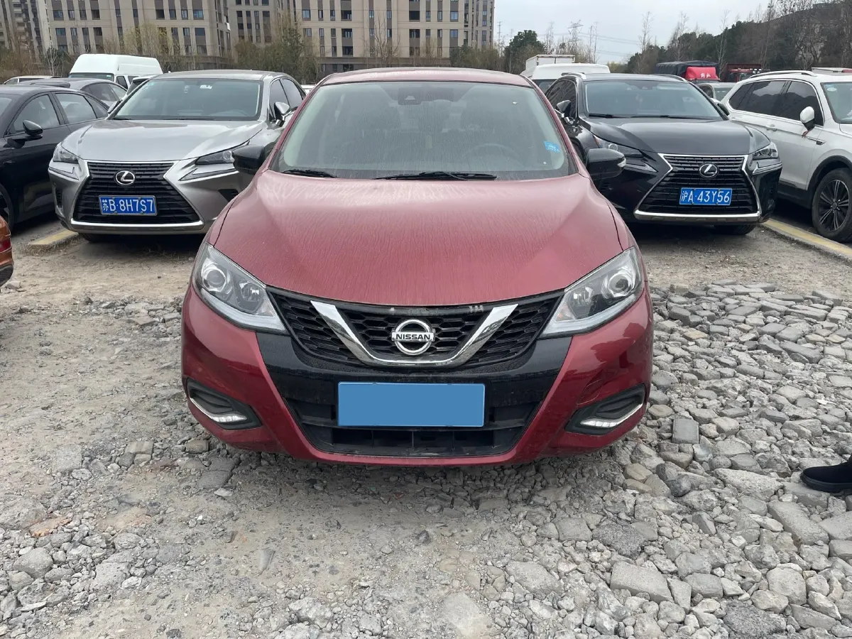2021 Nissan Tiida 1.6L 122HP L4 CVT,autocango,china used car exporter,china ev exporter,chinese used car exporter,chinese used ev exporter