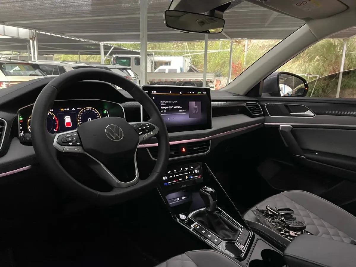 2023 Volkswagen Tayron 1.4T 150HP L4 7DCT,autocango,china used car exporter,china ev exporter,chinese used car exporter,chinese used ev exporter