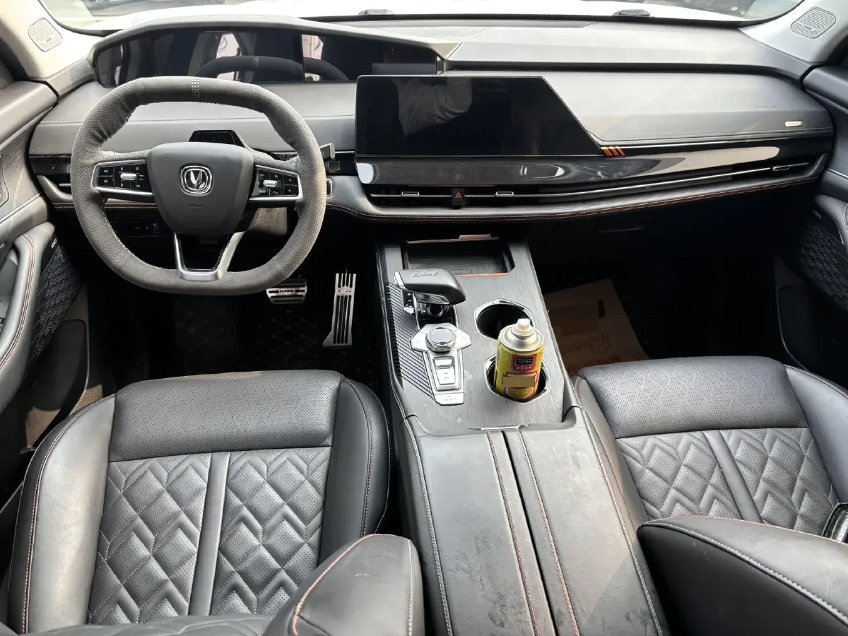 2021 ChangAn UNI-K 2.0T 233HP L4 8AT,autocango,china used car exporter,china ev exporter,chinese used car exporter,chinese used ev exporter