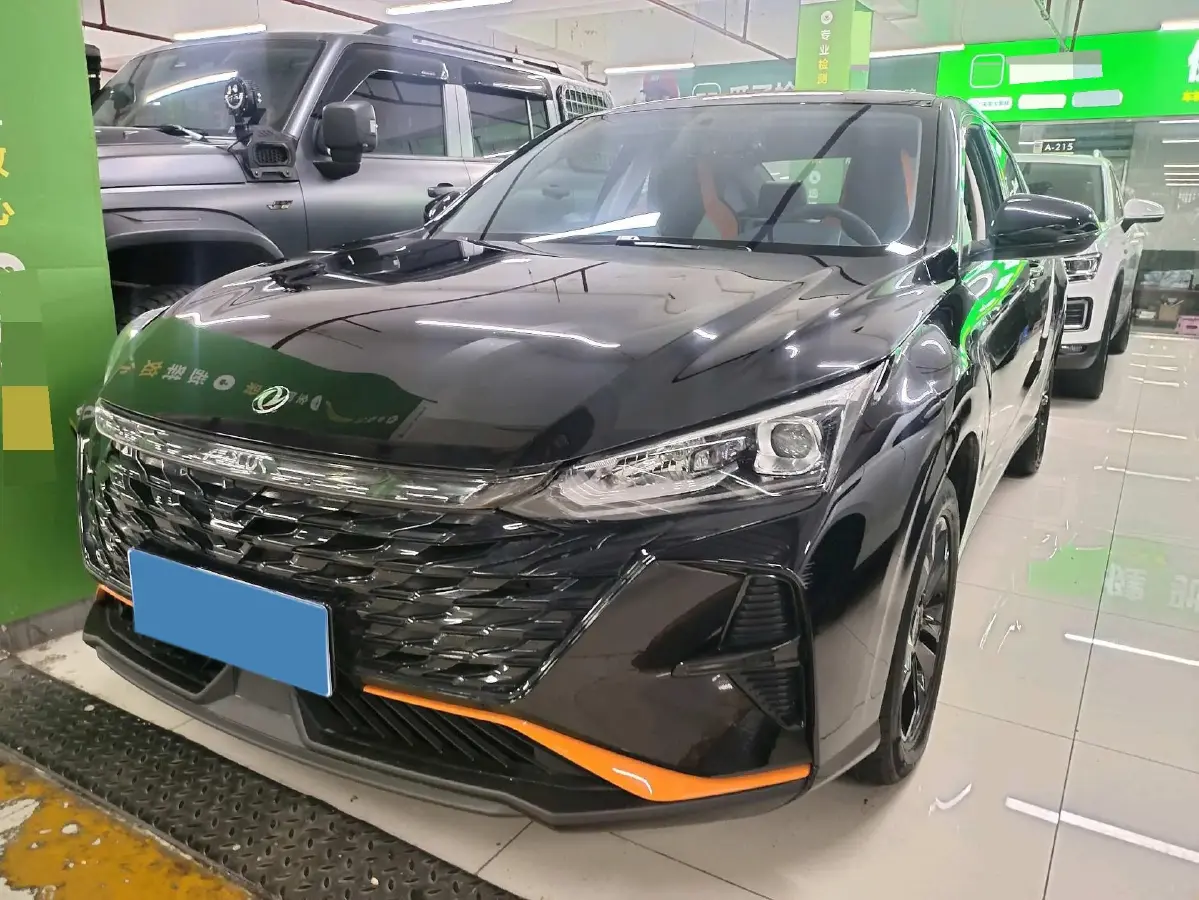 2023 DongFeng Aeolus YiXuan 1.5L 125HP L4 6DCT