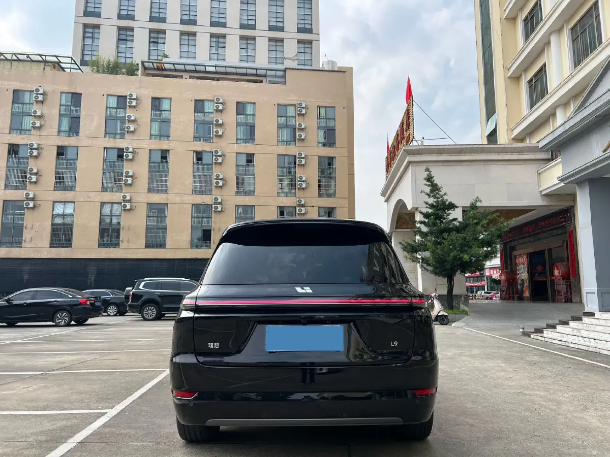 2024 Li L9 Range Extended 154HP REEV 52.3KWH,autocango,china used car exporter,china ev exporter,chinese used car exporter,chinese used ev exporter