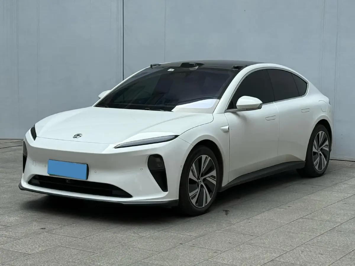 2024 NIO ET5 BEV 75KWH