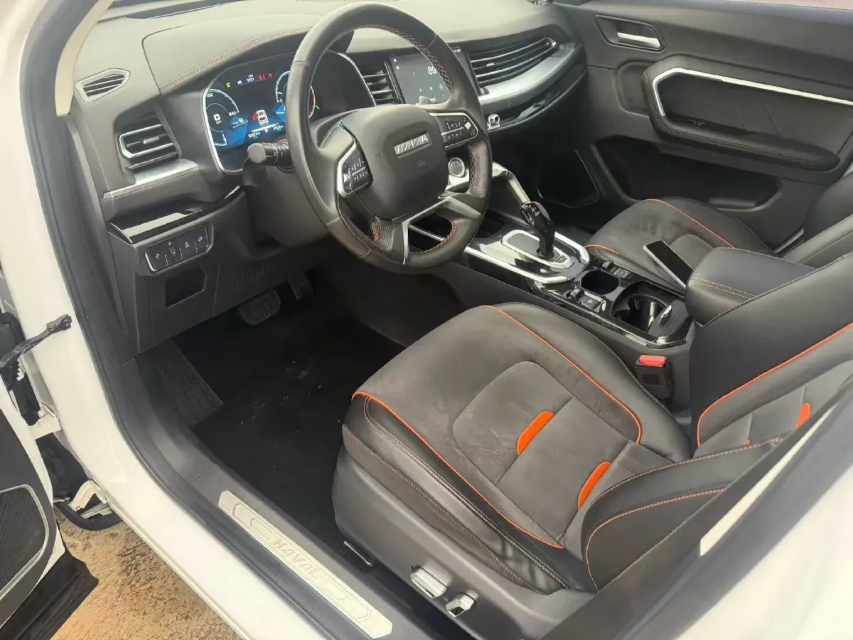 2020 Haval H6 2.0T 224HP L4 7DCT,autocango,china used car exporter,china ev exporter,chinese used car exporter,chinese used ev exporter