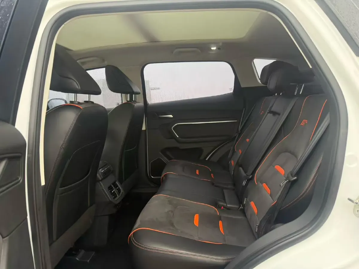 2020 Haval H6 2.0T 224HP L4 7DCT,autocango,china used car exporter,china ev exporter,chinese used car exporter,chinese used ev exporter