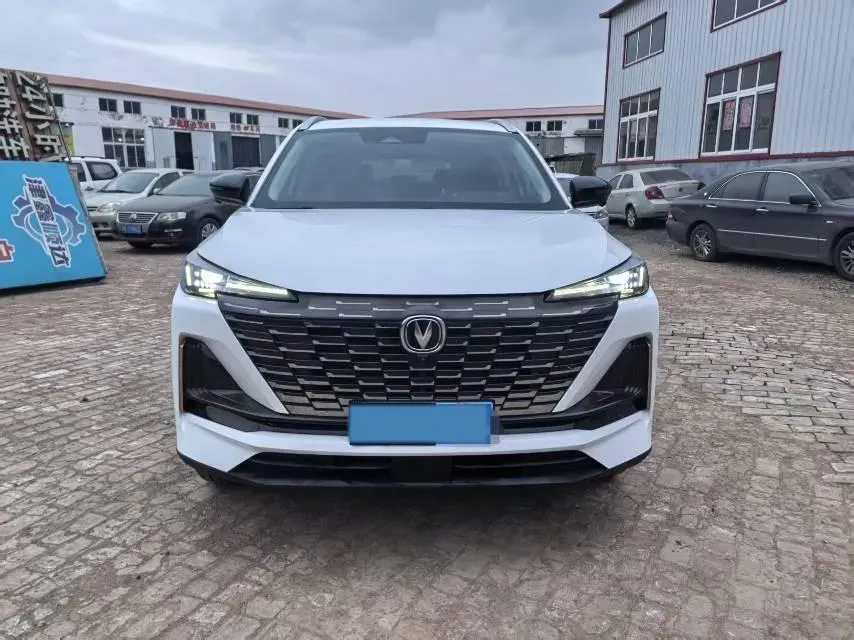 2022 ChangAn CS55 Plus 1.5T 188HP L4 7DCT,autocango,china used car exporter,china ev exporter,chinese used car exporter,chinese used ev exporter