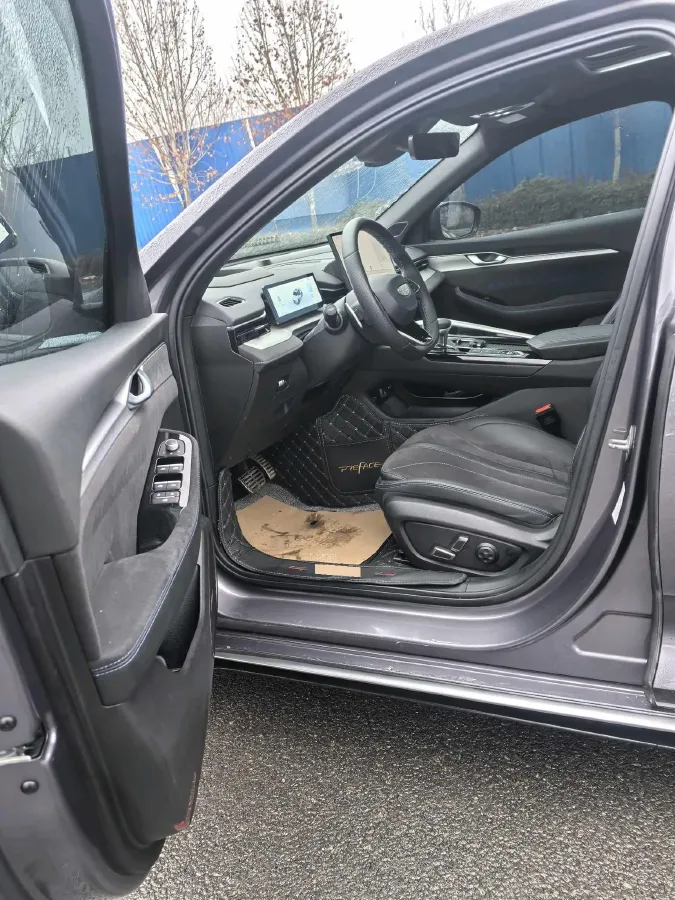 2025 Geely Preface 2.0T 238HP L4 8AT,autocango,china used car exporter,china ev exporter,chinese used car exporter,chinese used ev exporter