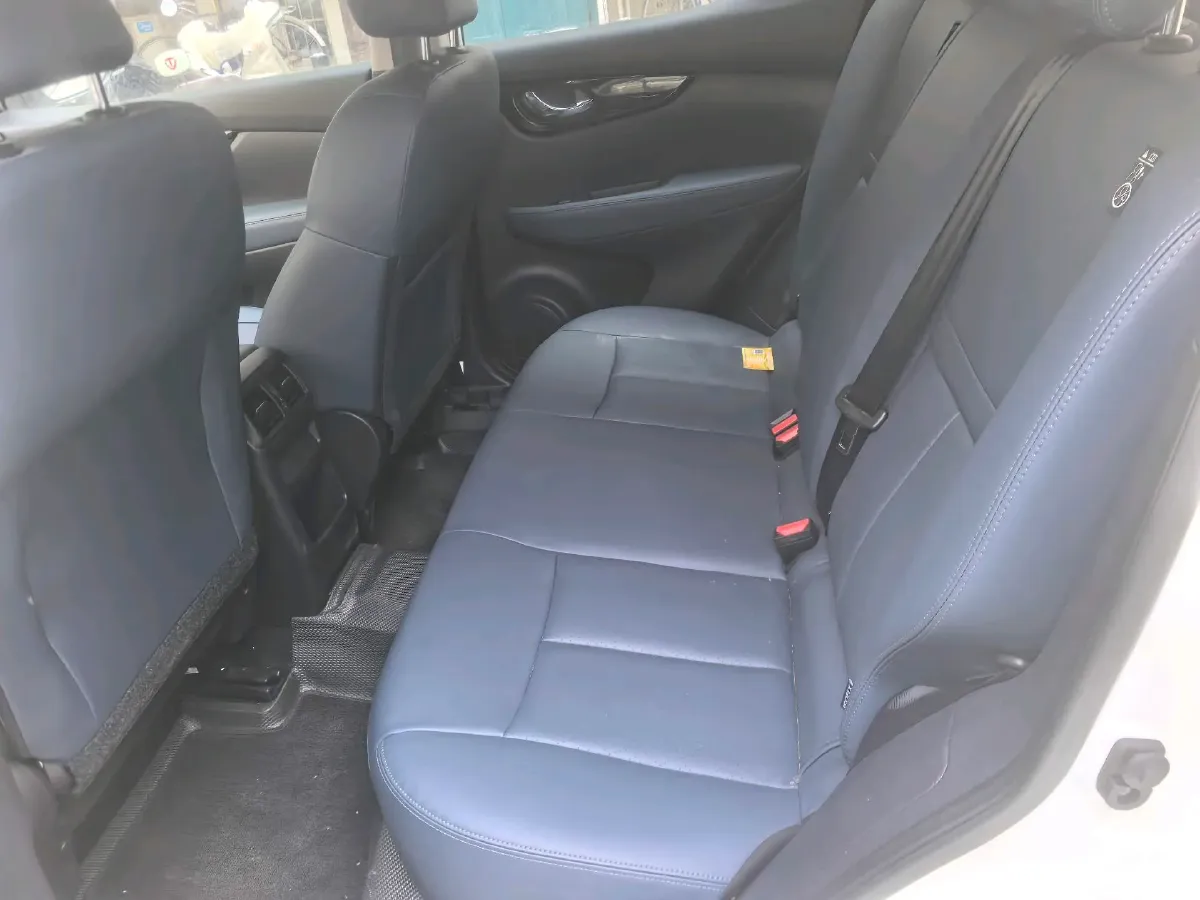 2025 Nissan Qashqai 2.0L 151HP L4 CVT,autocango,china used car exporter,china ev exporter,chinese used car exporter,chinese used ev exporter