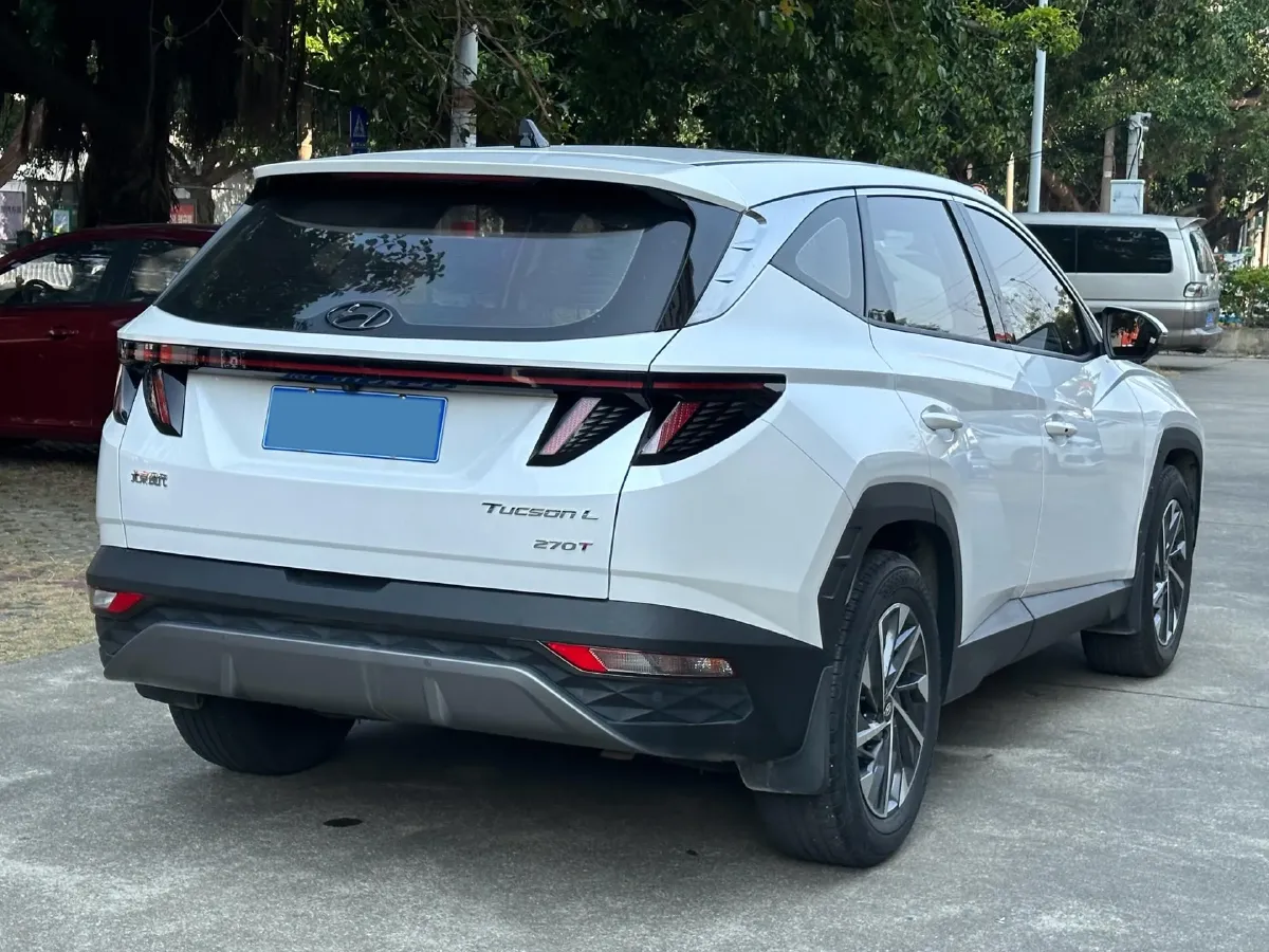 2021 Hyundai Tucson 1.5T 200HP L4 7DCT,autocango,china used car exporter,china ev exporter,chinese used car exporter,chinese used ev exporter