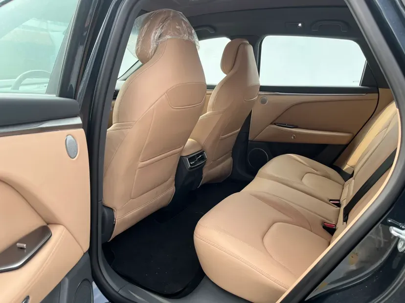 2024 ARCFOX αT5 BEV 65KWH,autocango,china used car exporter,china ev exporter,chinese used car exporter,chinese used ev exporter