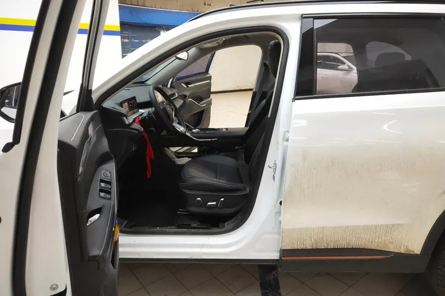 2021 Haval H6 1.5T 169HP L4 7DCT,autocango,china used car exporter,china ev exporter,chinese used car exporter,chinese used ev exporter