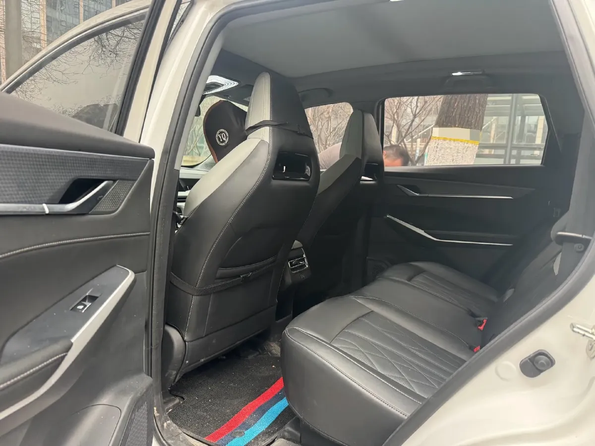 2024 ChangAn CS75 Plus 1.5T 188HP L4 8AT,autocango,china used car exporter,china ev exporter,chinese used car exporter,chinese used ev exporter