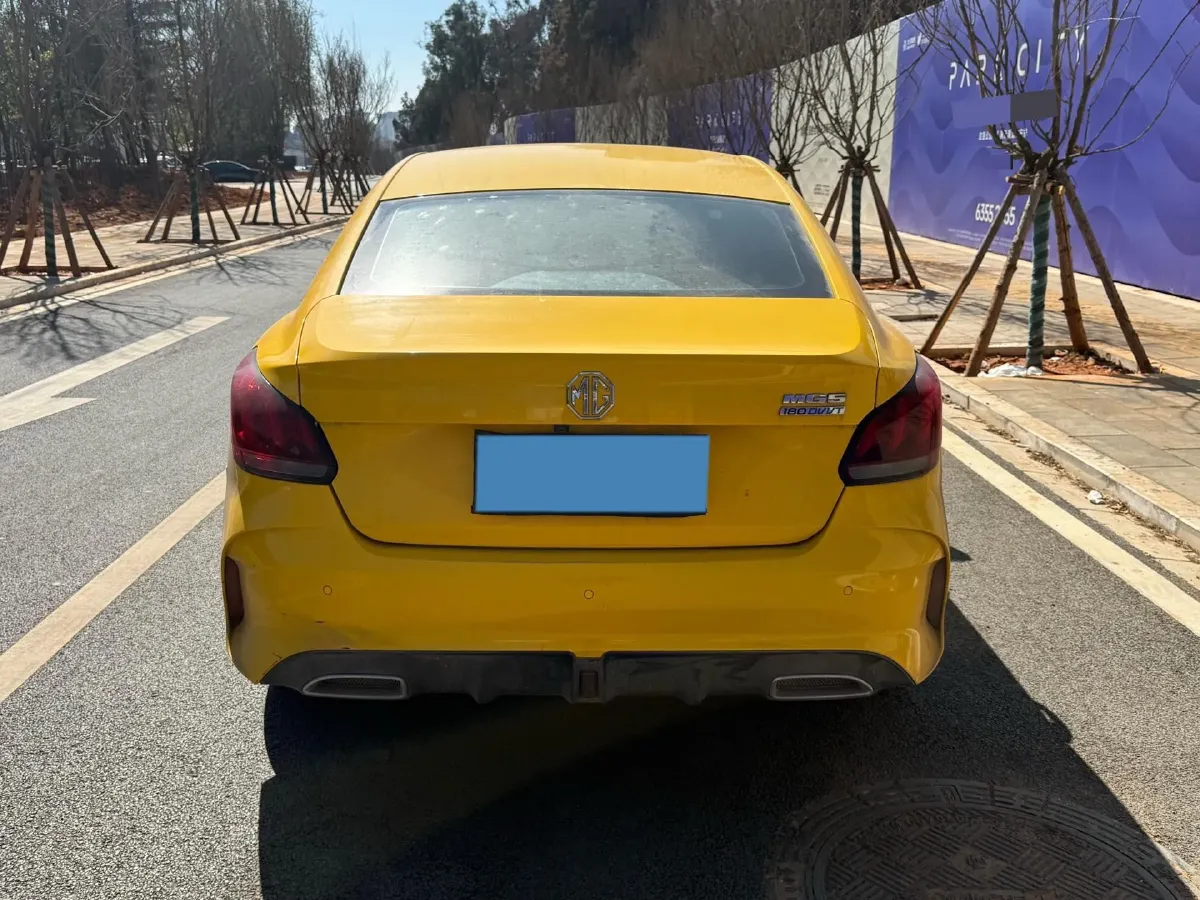 2021 MG 5 1.5L 120HP L4 CVT,autocango,china used car exporter,china ev exporter,chinese used car exporter,chinese used ev exporter