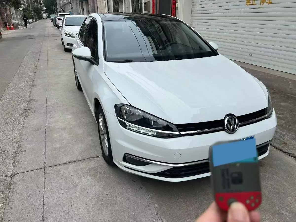 2018 Volkswagen Golf 1.6L 110HP L4 6AT,autocango,china used car exporter,china ev exporter,chinese used car exporter,chinese used ev exporter