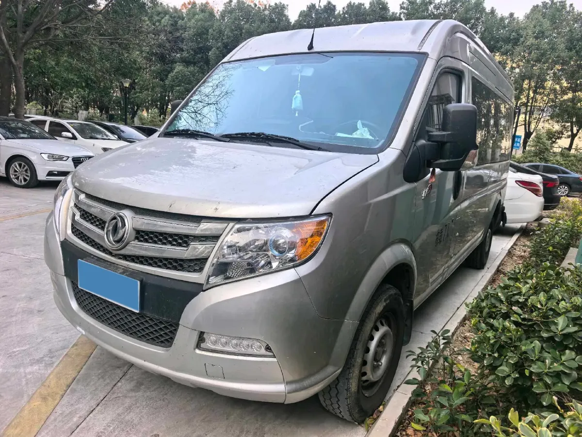 2021 DongFeng DFAC YuFeng 2.0T 136HP L4 6MT,autocango,china used car exporter,china ev exporter,chinese used car exporter,chinese used ev exporter