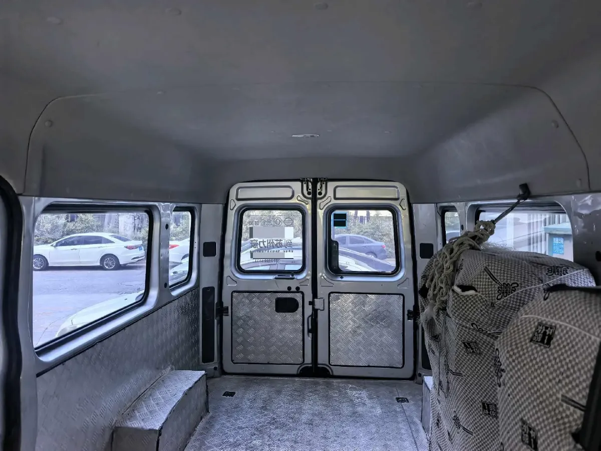 2021 DongFeng DFAC YuFeng 2.0T 136HP L4 6MT,autocango,china used car exporter,china ev exporter,chinese used car exporter,chinese used ev exporter