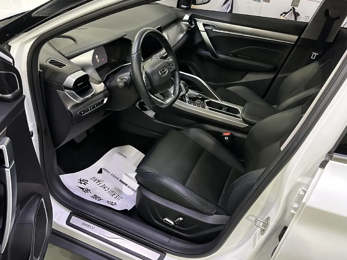 2020 Geely ICON 1.5T 177HP L3 7DCT,autocango,china used car exporter,china ev exporter,chinese used car exporter,chinese used ev exporter