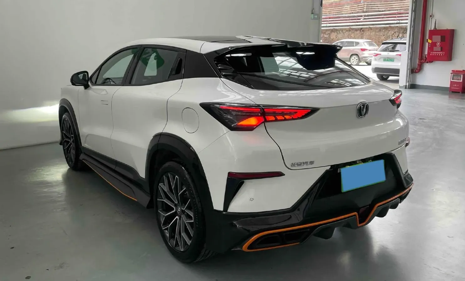 2022 ChangAn UNI-T 1.5T 188HP L4 7DCT,autocango,china used car exporter,china ev exporter,chinese used car exporter,chinese used ev exporter