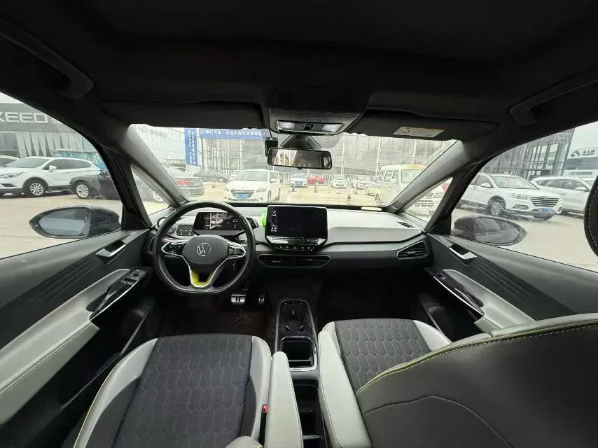 2023 Volkswagen ID.3 BEV 52.8KWH,autocango,china used car exporter,china ev exporter,chinese used car exporter,chinese used ev exporter