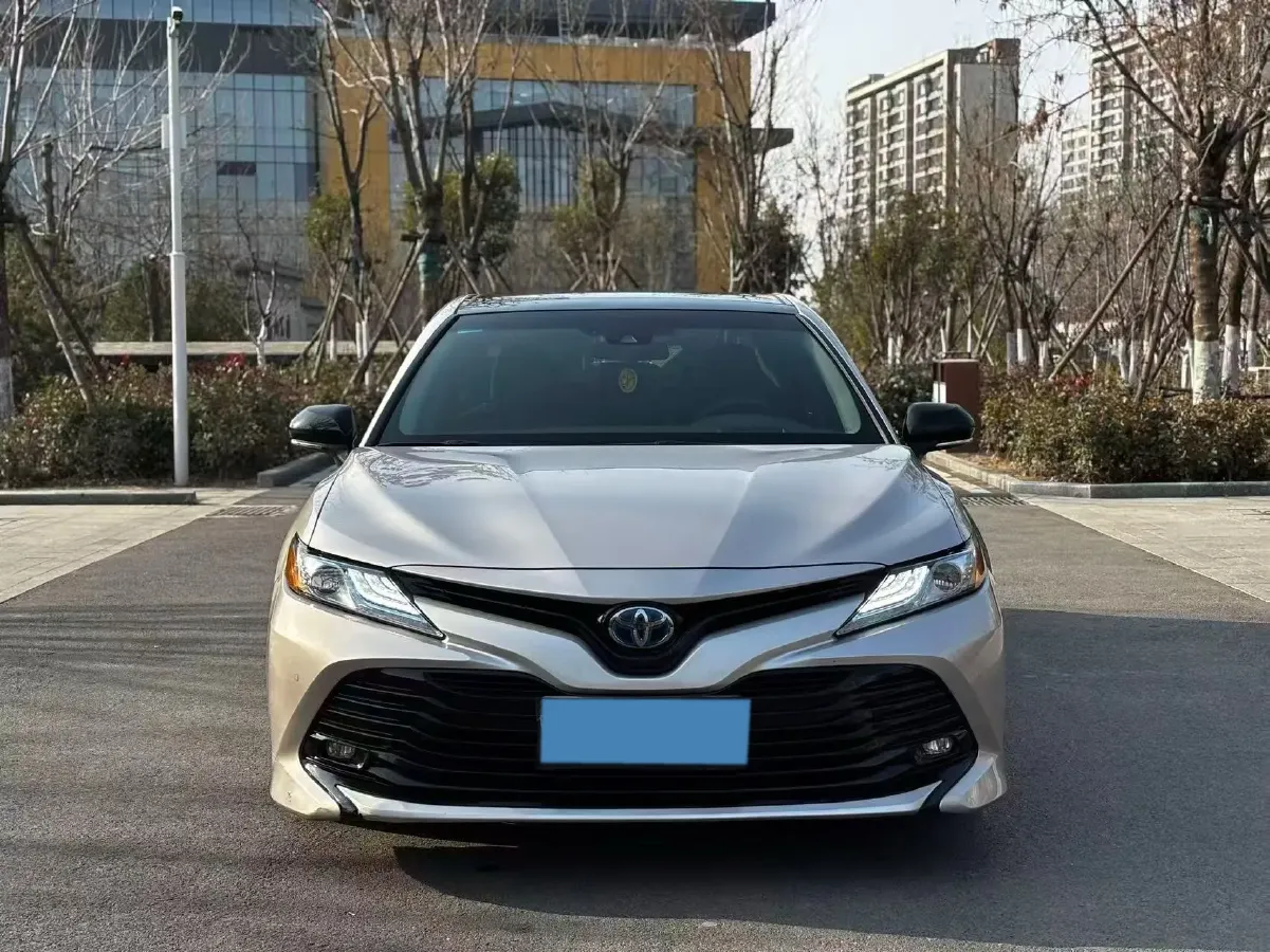 2019 Toyota Camry 2.5L 178HP L4 E-CVT Hybrid,autocango,china used car exporter,china ev exporter,chinese used car exporter,chinese used ev exporter