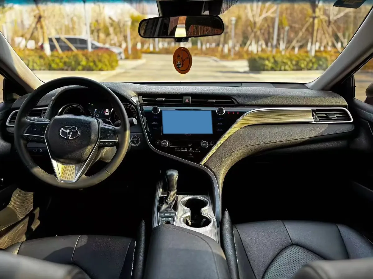 2019 Toyota Camry 2.5L 178HP L4 E-CVT Hybrid,autocango,china used car exporter,china ev exporter,chinese used car exporter,chinese used ev exporter