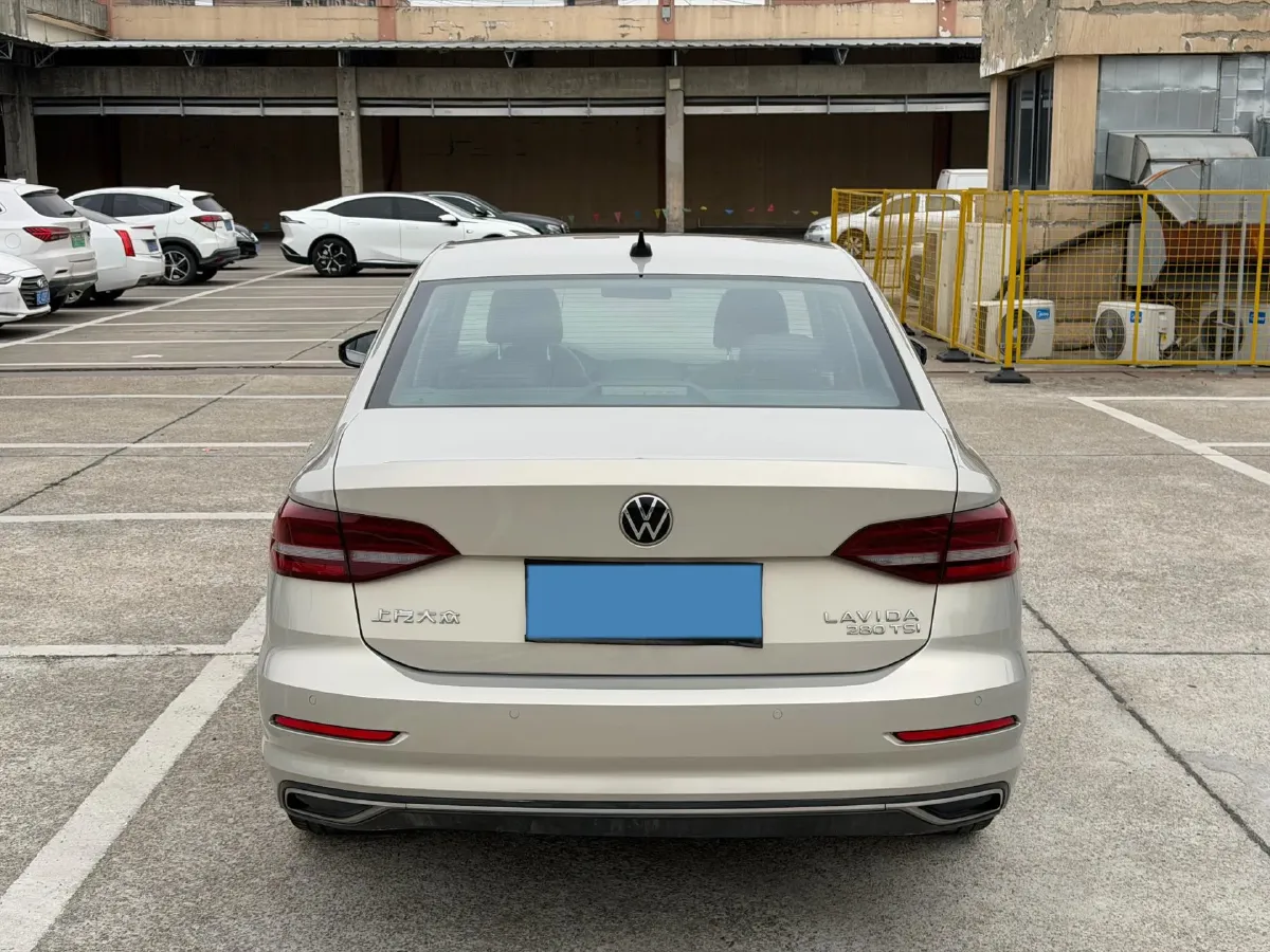 2021 Volkswagen Lavida 1.4T 150HP L4 7DCT,autocango,china used car exporter,china ev exporter,chinese used car exporter,chinese used ev exporter