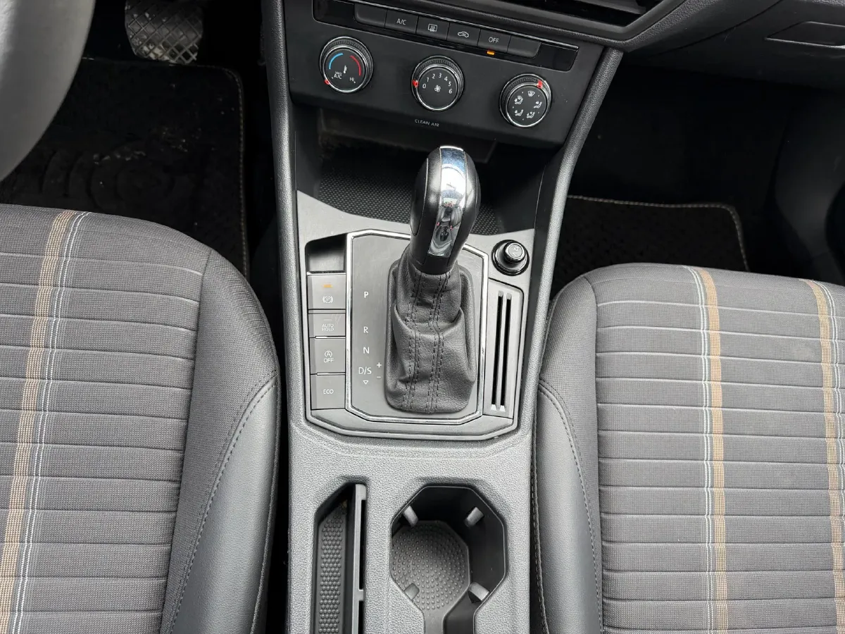 2021 Volkswagen Lavida 1.4T 150HP L4 7DCT,autocango,china used car exporter,china ev exporter,chinese used car exporter,chinese used ev exporter