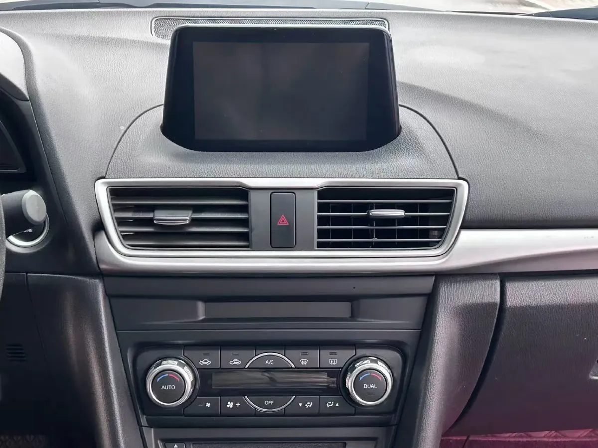 2019 Mazda 3 Axela 1.5L 117HP L4 6AT,autocango,china used car exporter,china ev exporter,chinese used car exporter,chinese used ev exporter