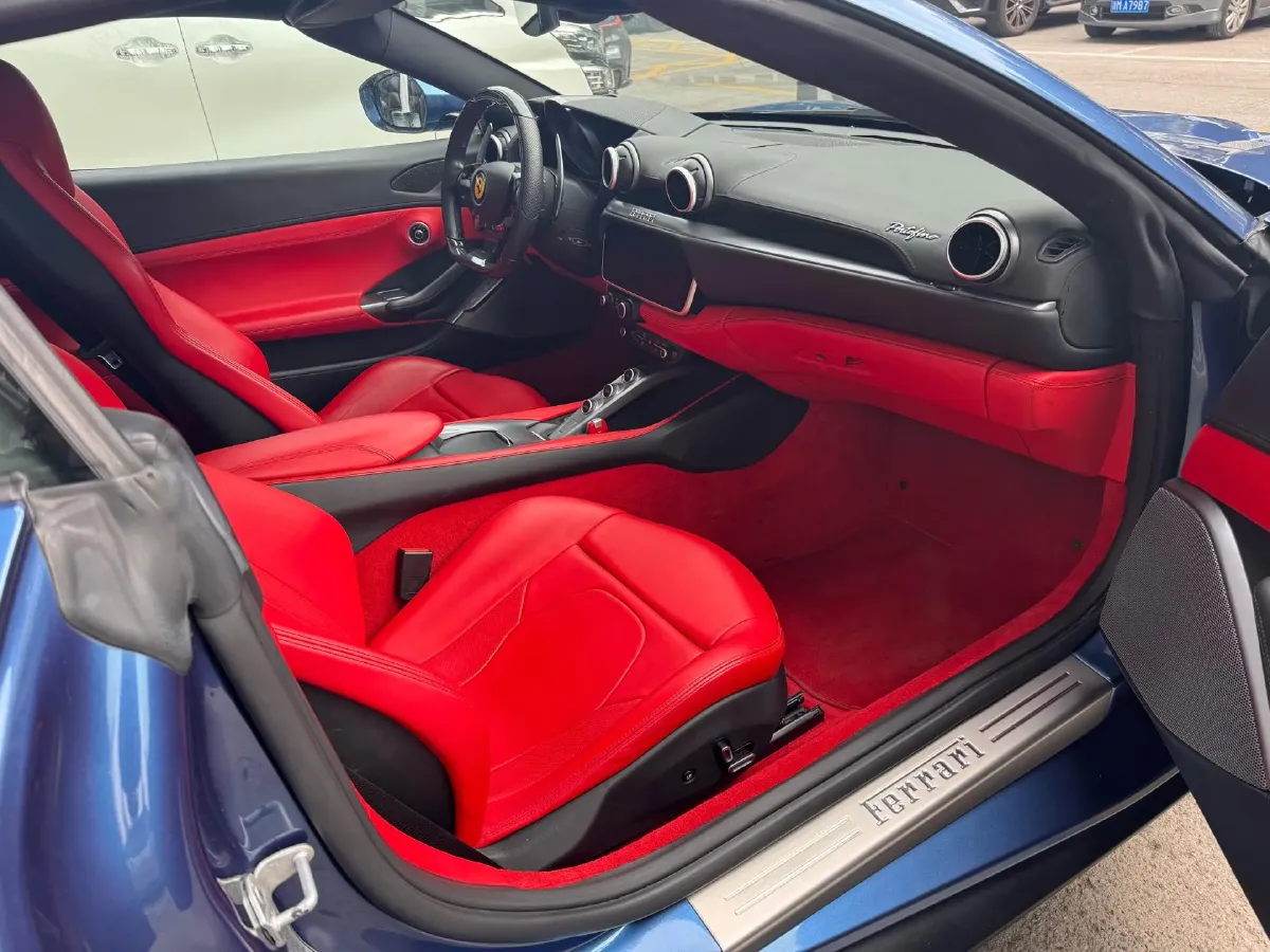 2018 Ferrari Portofino 3.9T 600HP V8 7DCT,autocango,china used car exporter,china ev exporter,chinese used car exporter,chinese used ev exporter